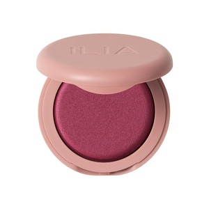 ILIA – Soft Focus Blurring Blush (Flutter) | 12-HR Wear | Blurring, Smoothing, Buildable | Formulated Without Talc | Safe for Sensitive Skin, Clean, Cruelty-Free & Vegan(Magnetic – Rich Berry)